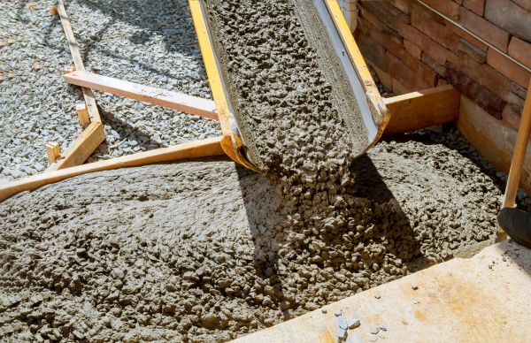 Cement Walkway Pouring in Mansfield