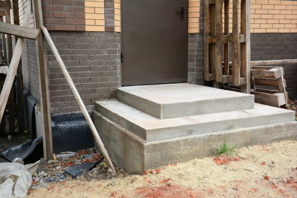 Cement Steps Construction in Mansfield
